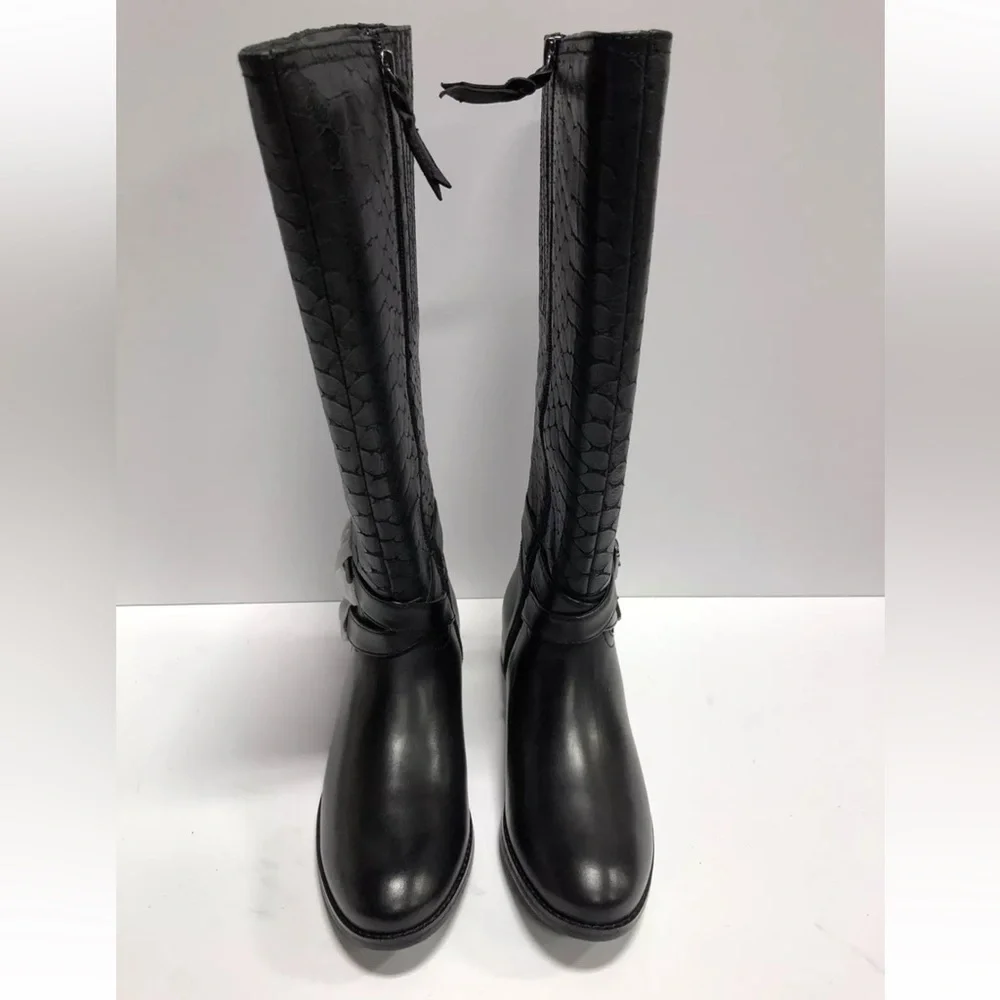 Trotters Women’s Liberty Black Zip Boots, Size 6.5 Narrow.